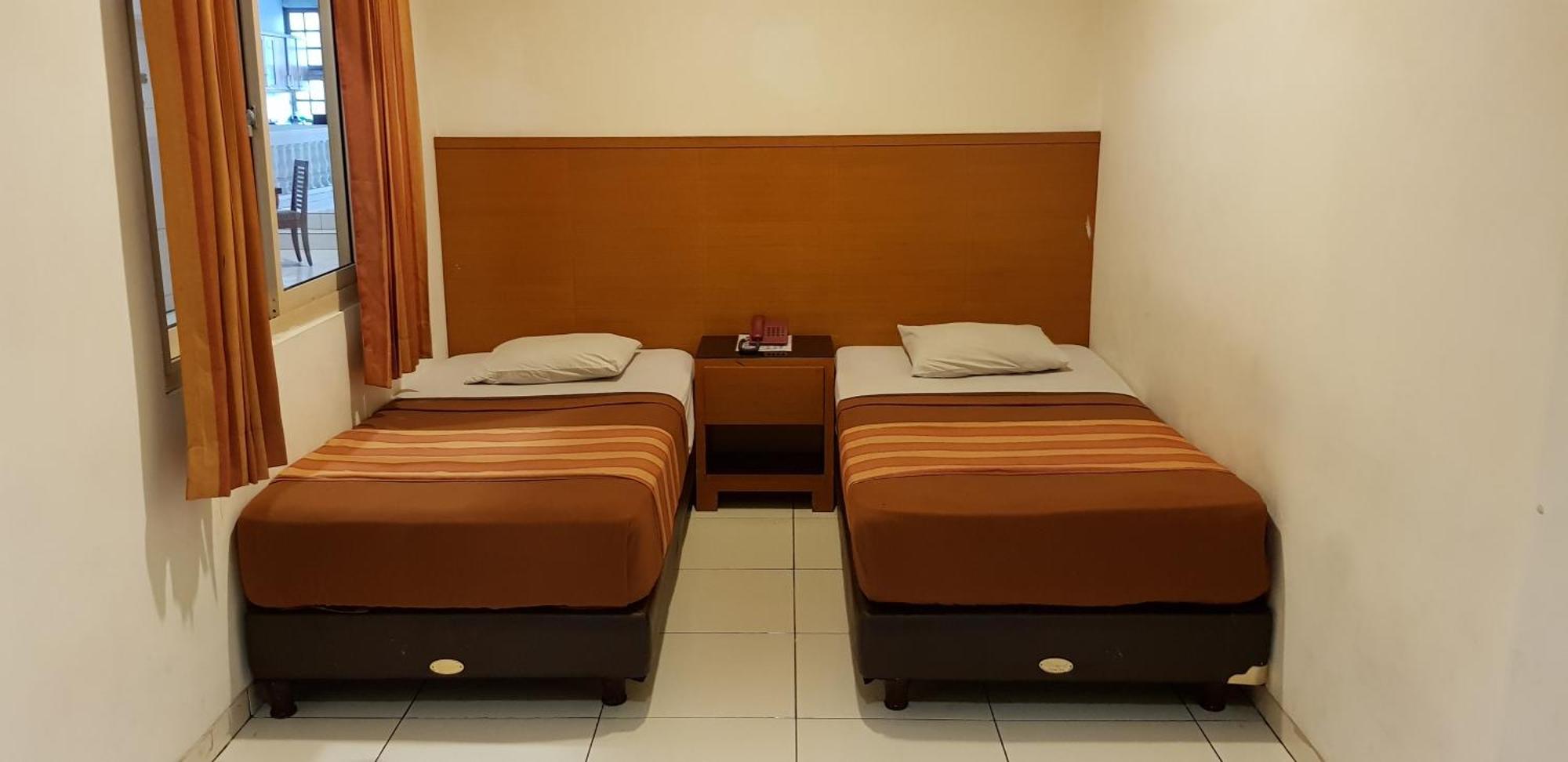 Hotel Dequr Jakarta Kota Room photo